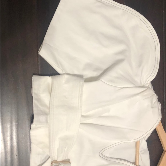 Top - Picture 2 of 3